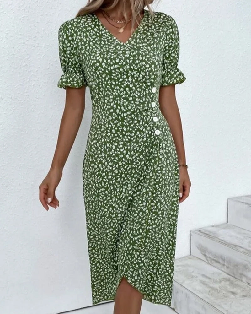 Valkyrie™ | Dress with soft blossoms