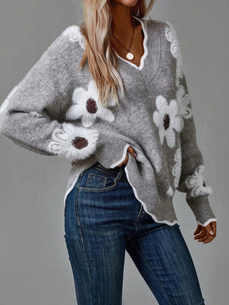 WW | Gray pullover with floral print and V-neck