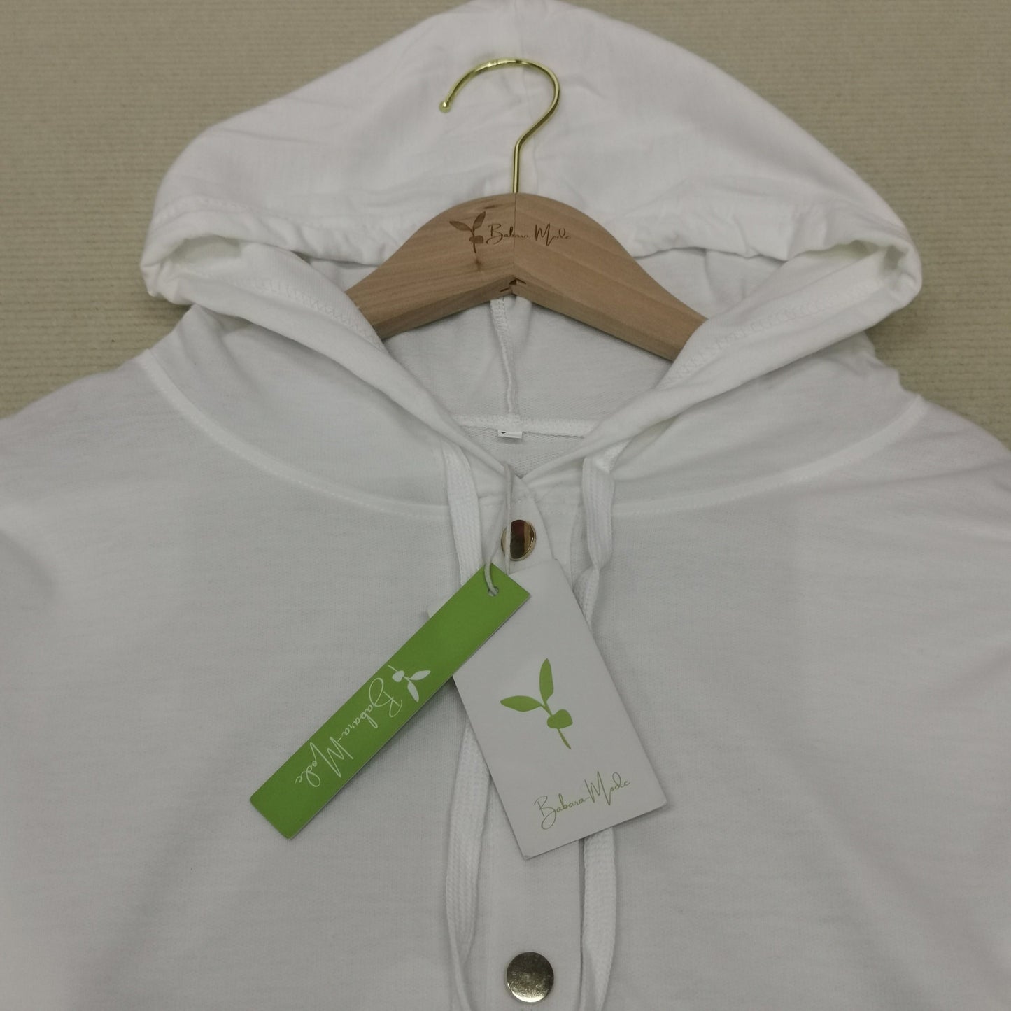WW | Immer Besser Weißer Kapuzenpullover