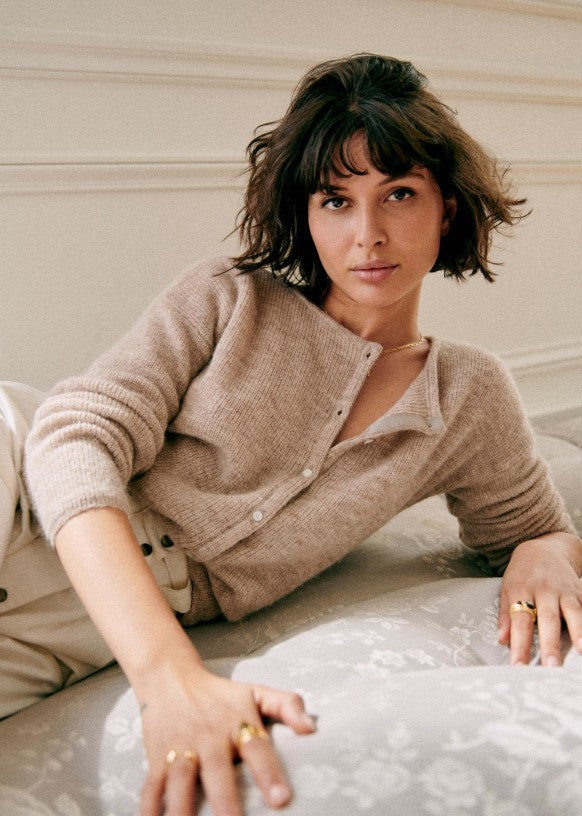 WW | Superweicher Chint-Cardigan mit Knöpfen