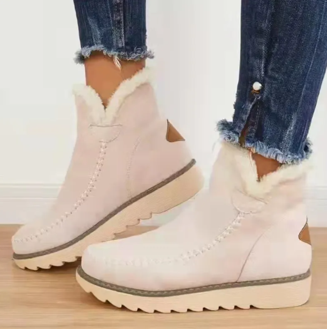 WW | Good, soft sheepskin boots