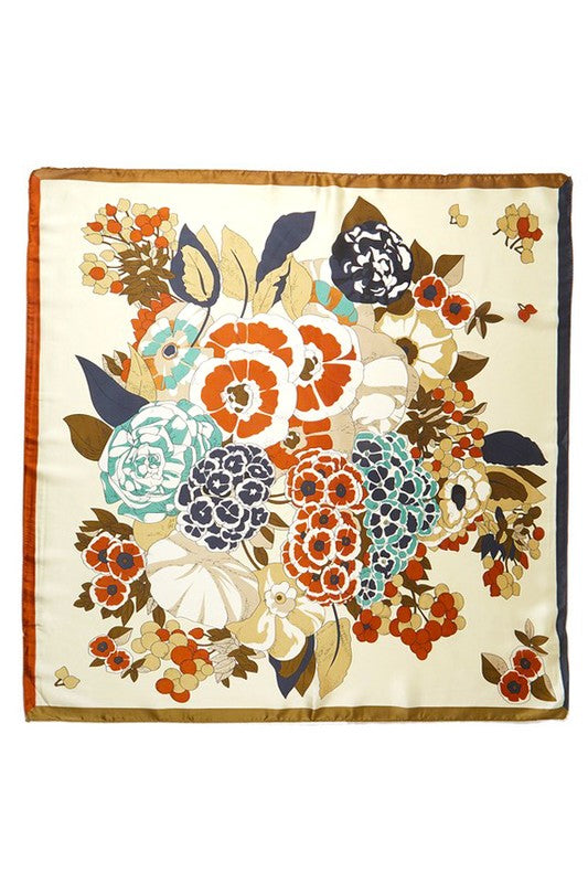 WW | Silk Scarf with Floral Print and Square Shape