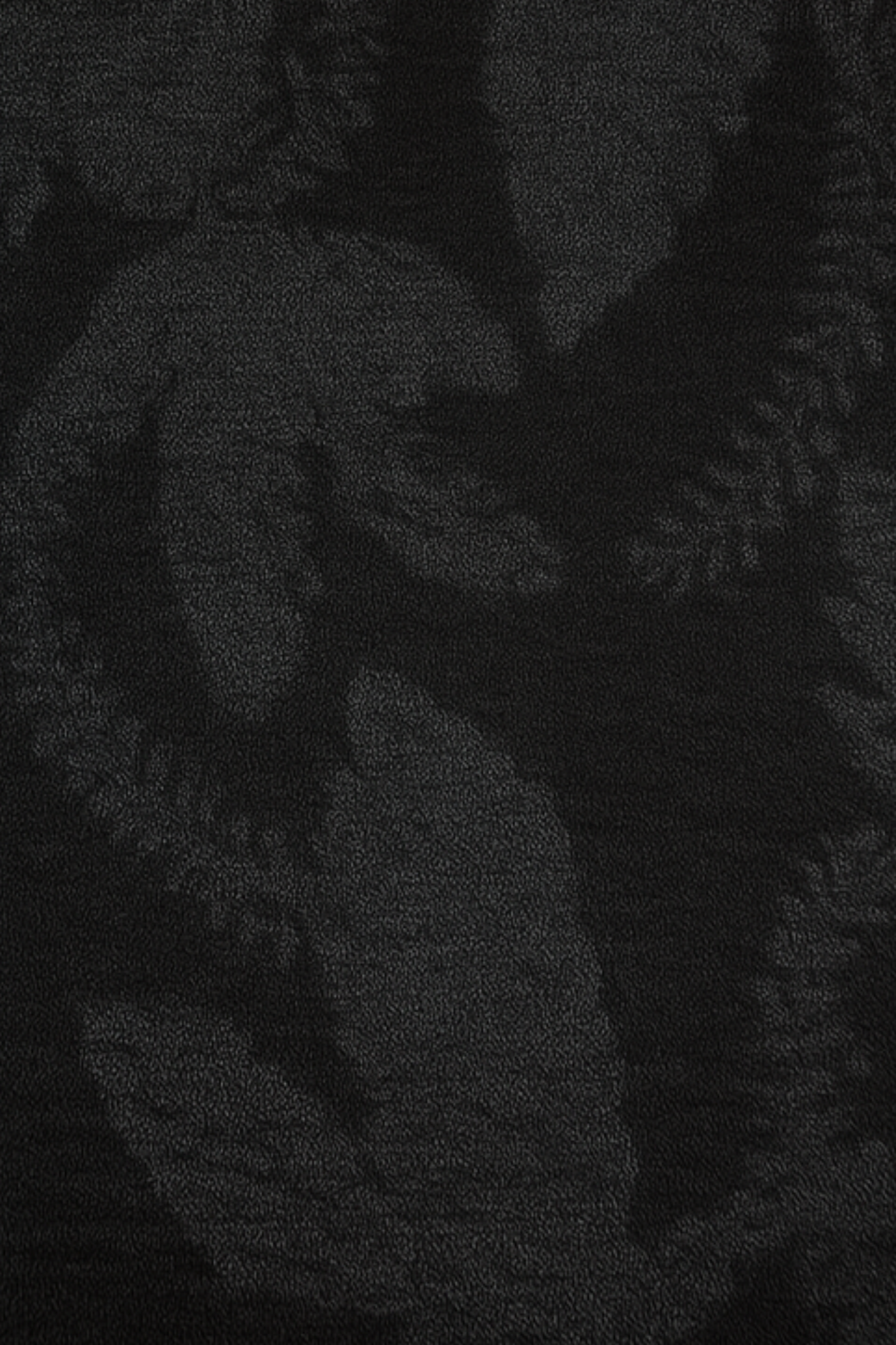 Kayla Maxi Dress with Leaf Print - Black