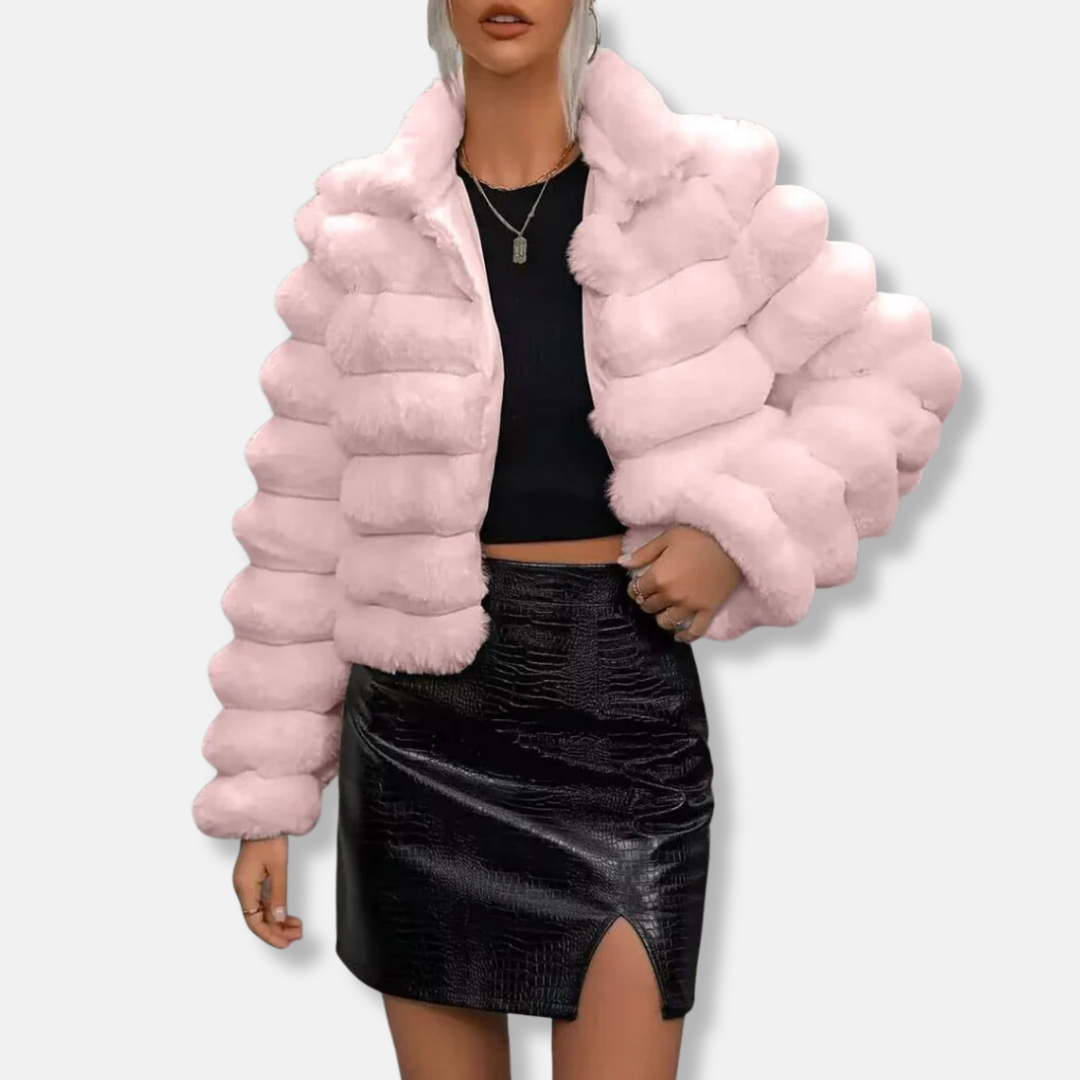 WW | Faux Fur Short Style Tailored Fit Stand-Up Collar