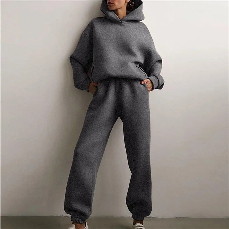 WW | Hoodie & Jogger Set