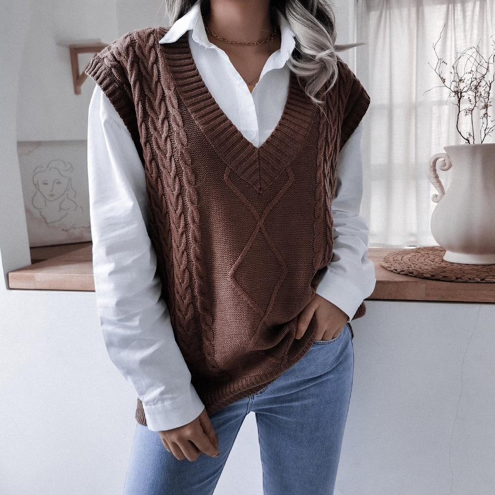 WW | Versatile Sleeveless Sweater for Women