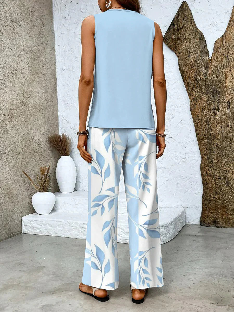 Colette | Two-piece blue floral set with a square neckline