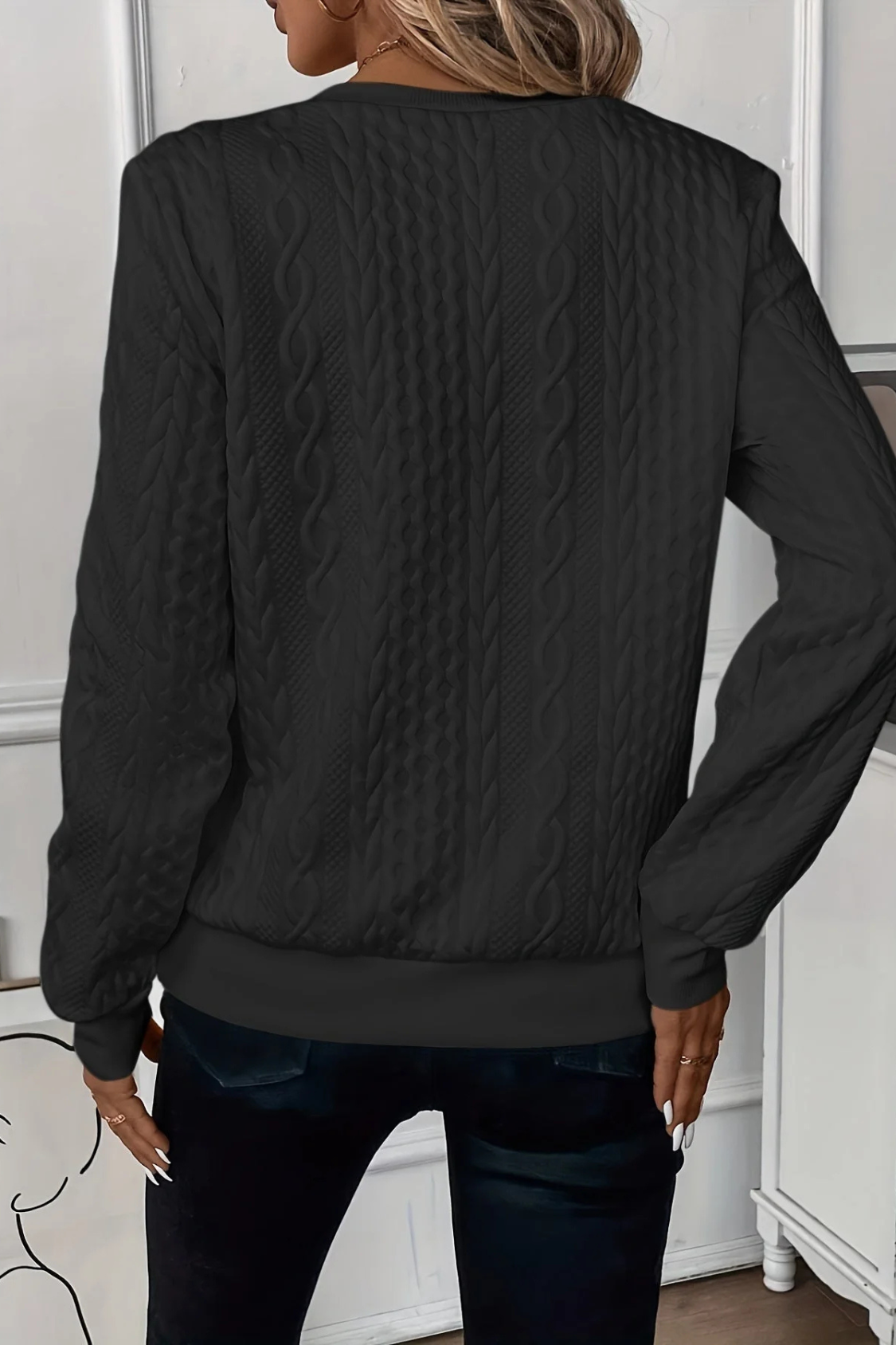 Melanie Versatile Autumn Sweater - Black