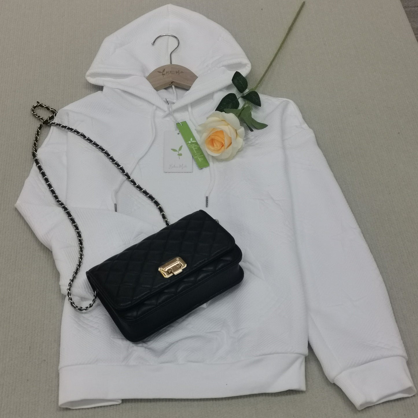 WW | Einfarbiges weißes Sweatshirt mit langen Ärmeln