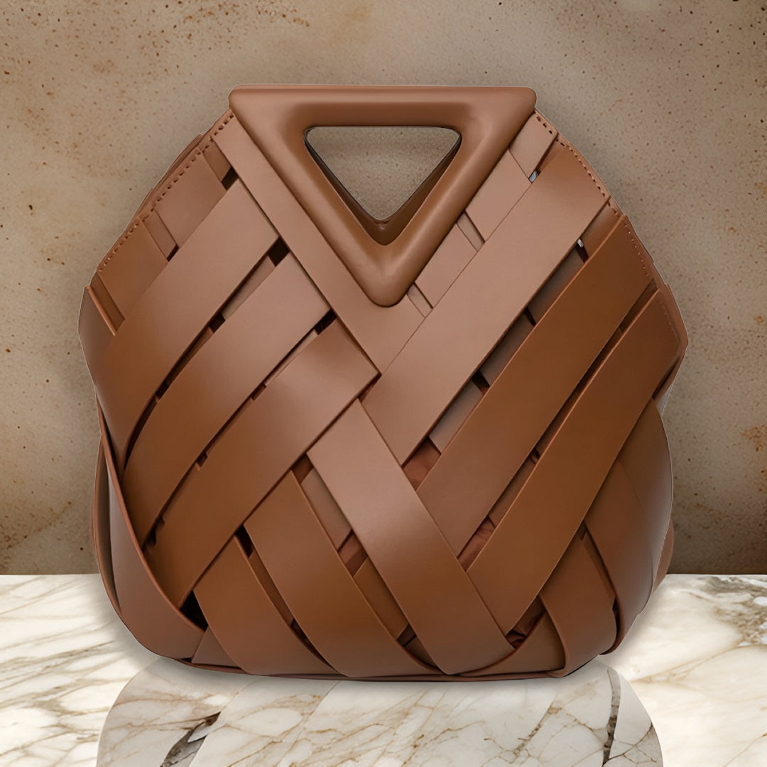 WW | Small handbag with chain