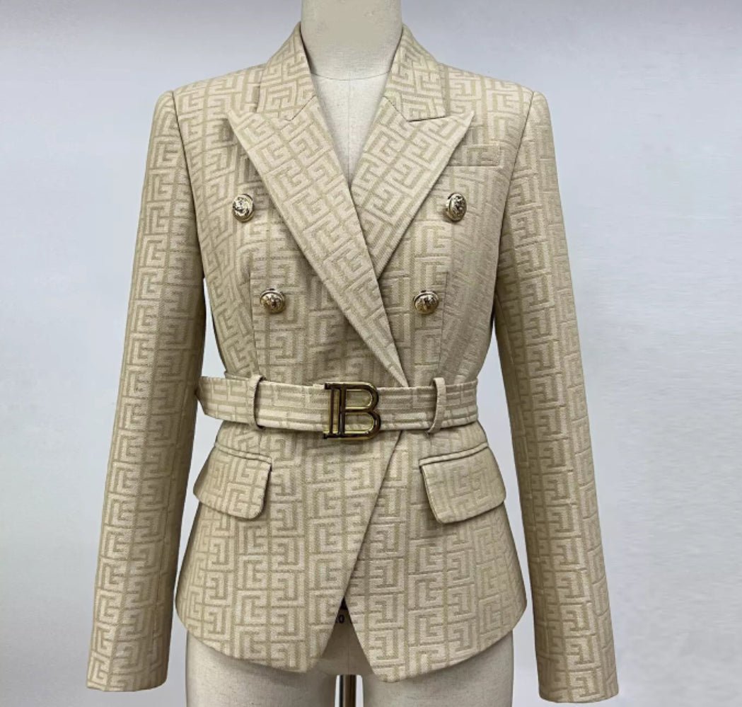 WW | Tweed Blazer - Goldene Knopfakzente - Gürteltasche - Maßgeschneiderte Eleganz