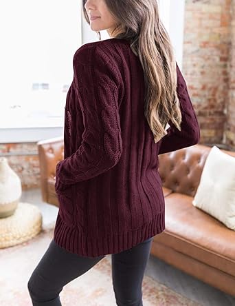 WW | Warme Wollstrickjacke