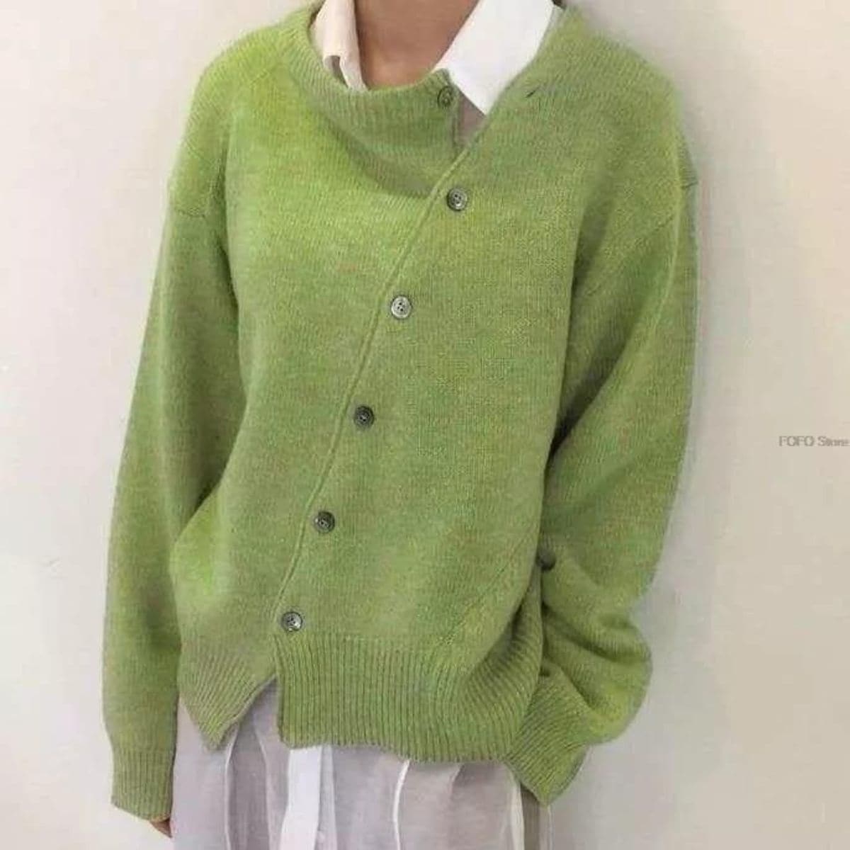 WW | Plus Size Fit Soft Knit Buttons Rib Detail