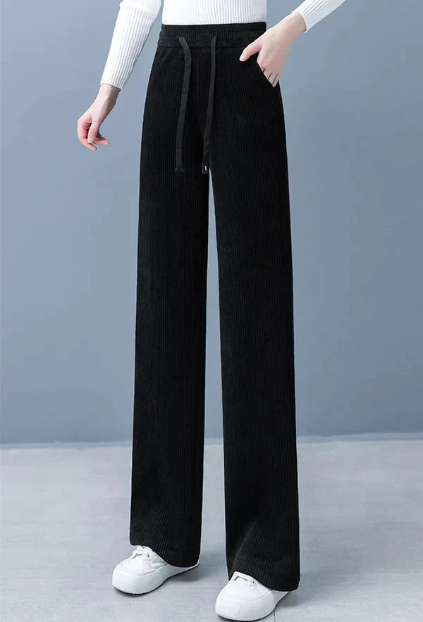 WW | Timeless women's trousers with an elegant cut