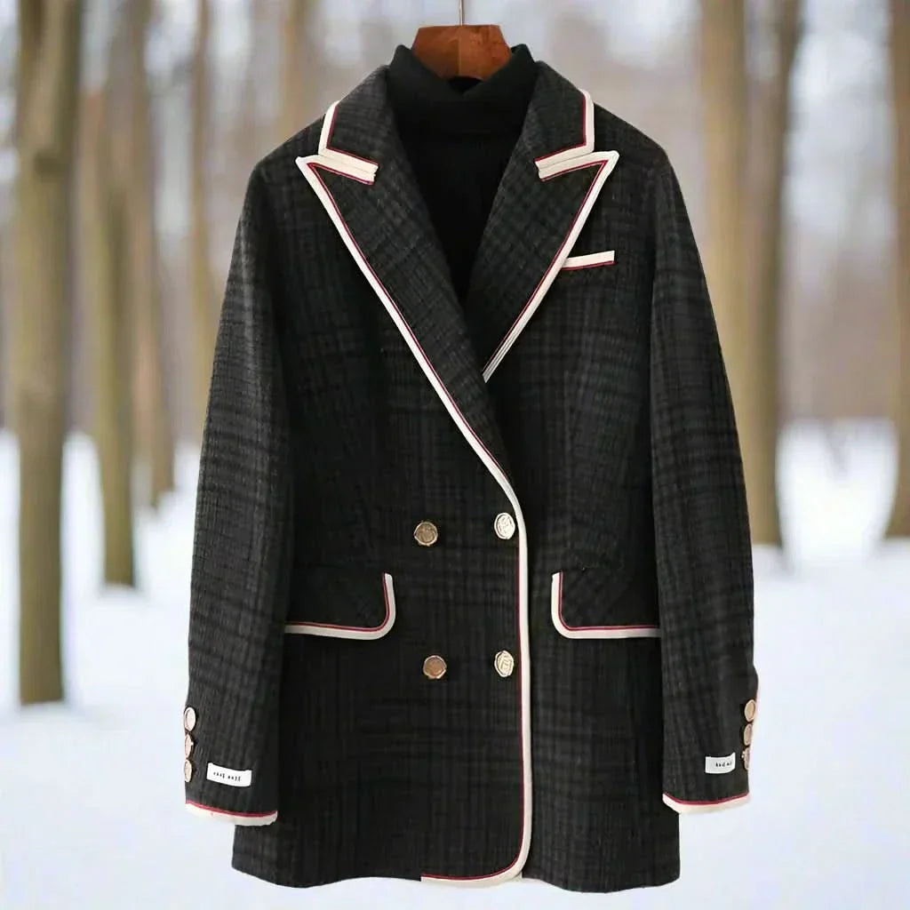 WW | Elegant, Timeless, and Cozy Plaid Coat for Women