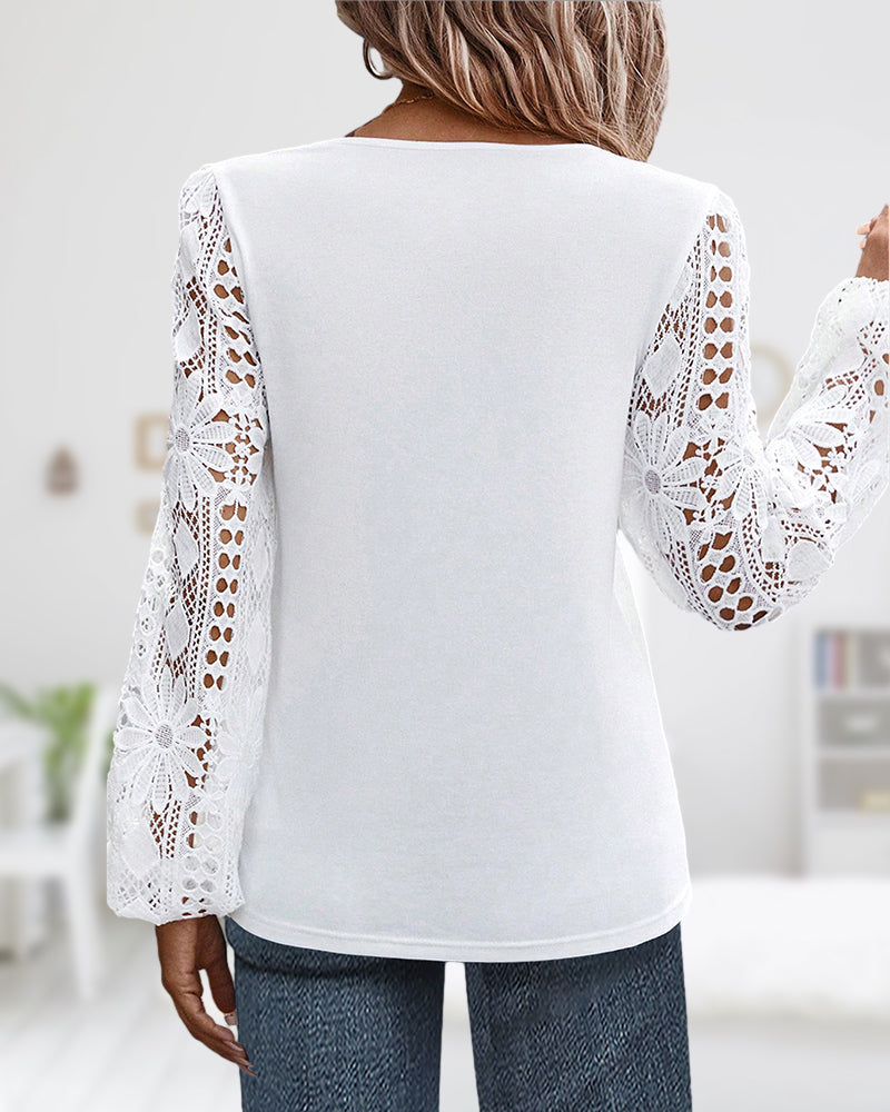 WW | Chic Lace Top