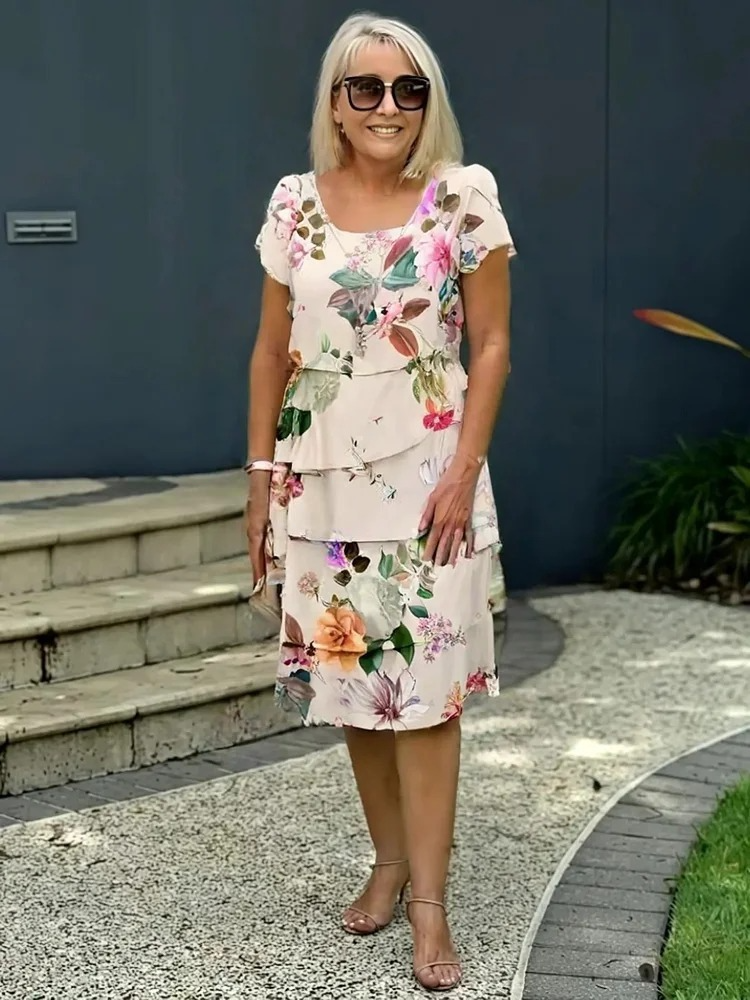 WW | Elegant Floral Maxi Dress