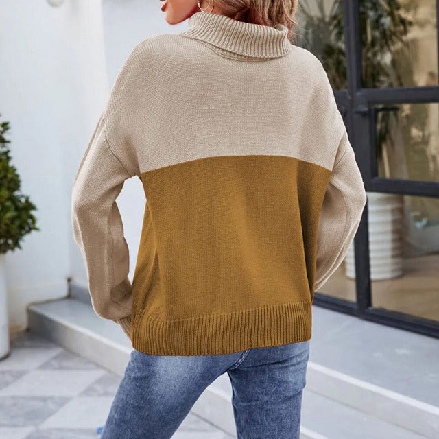 WW | Contrasting turtleneck