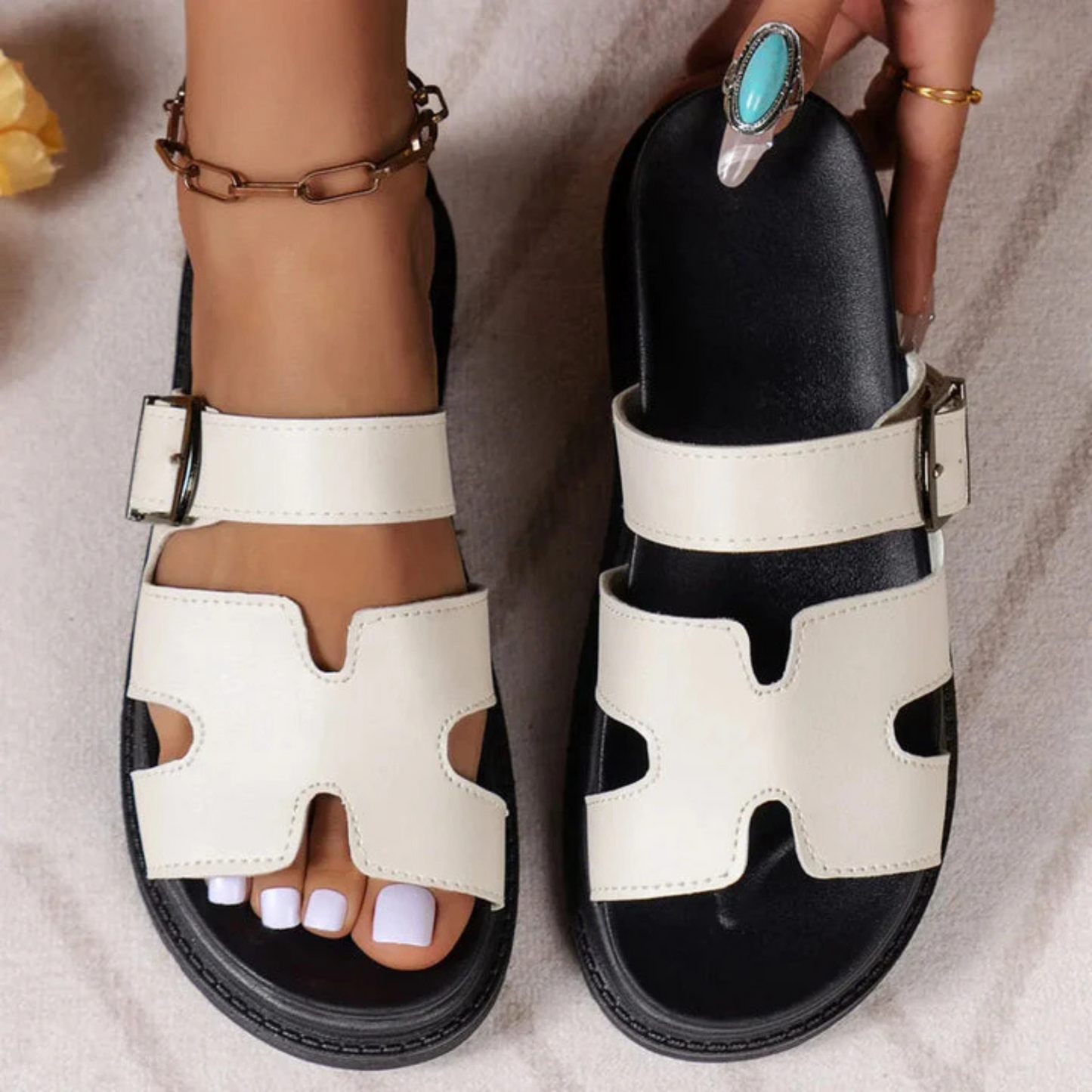 Vanna Orthopedic Sandals with an Elegant Design - White