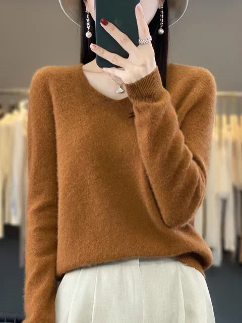 WW | Icelandic Knitted Sweater for Warmth and Comfort