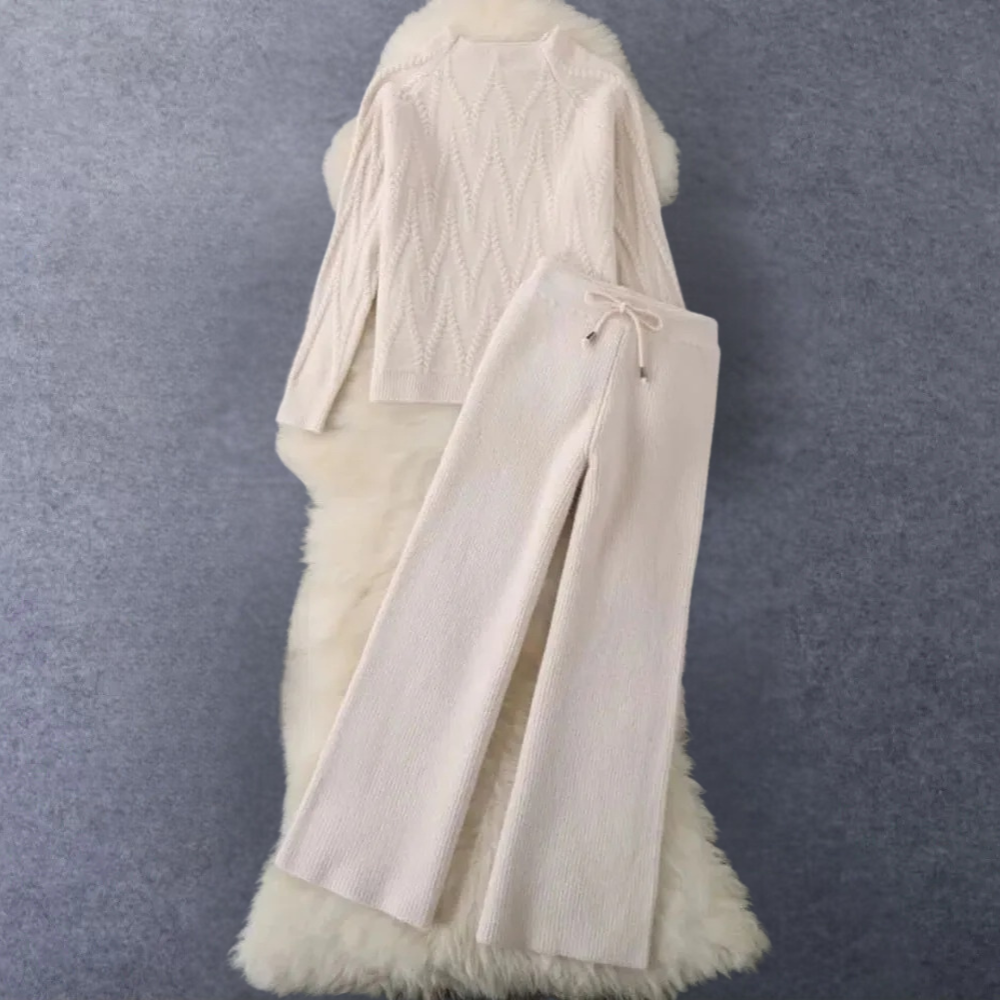 WW | Women's Textured Sweater and Pants Set