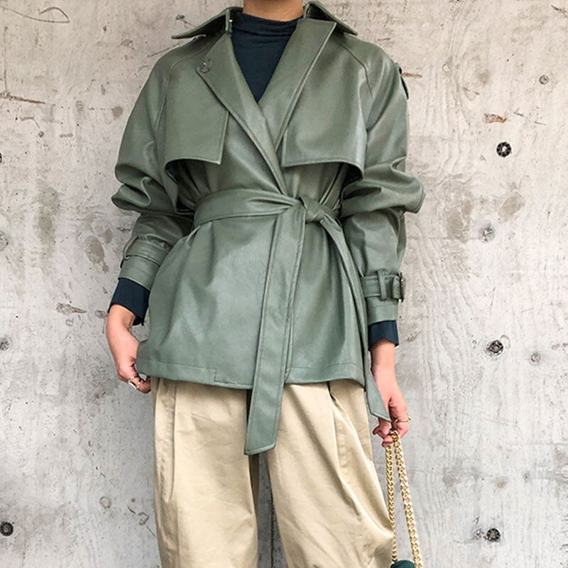WW | Short leather coat for women