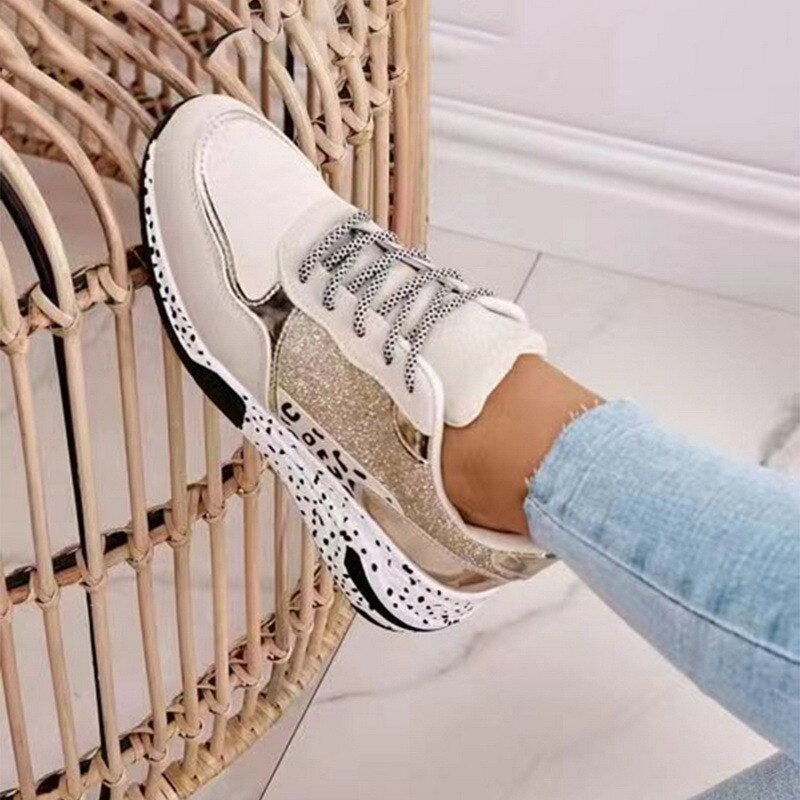 WW | Sneakers Comfortable Platform Sole Lacing Trendy Metallic Details