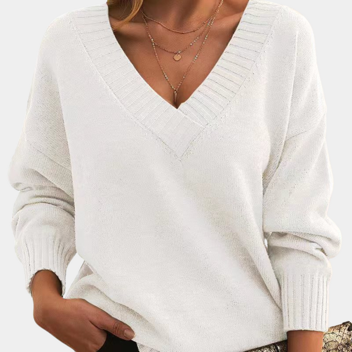 WW | Chic V-Neck Knit Sweater Stylish & Cozy Essential