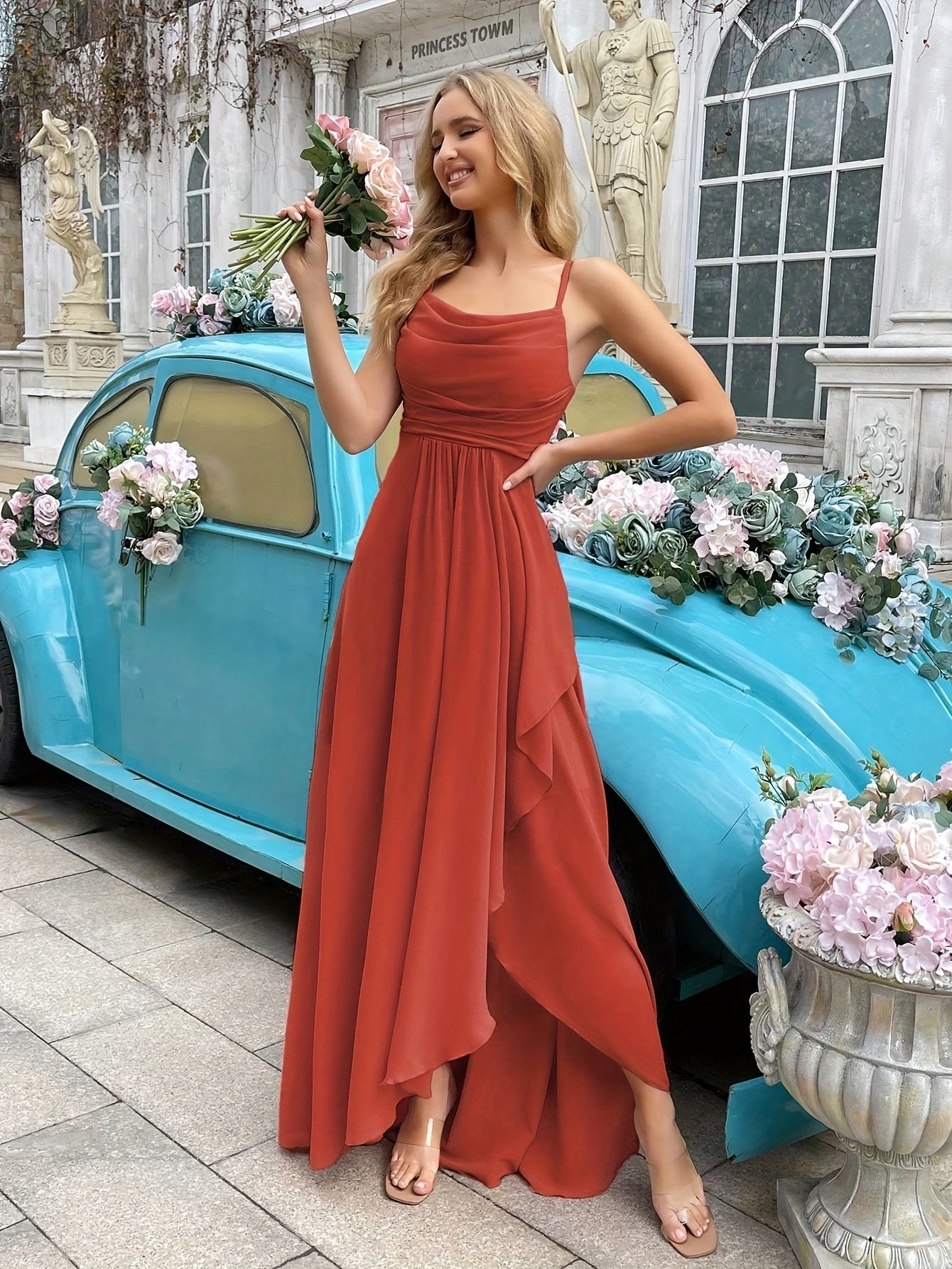 WW | Elegantes Lange Abendkleid Mit Asymmetrischem Rock