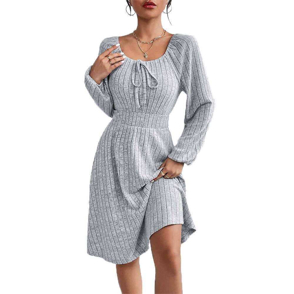 Damen Midi-Kleid mit elastischem Material und modischer Raffung W&W