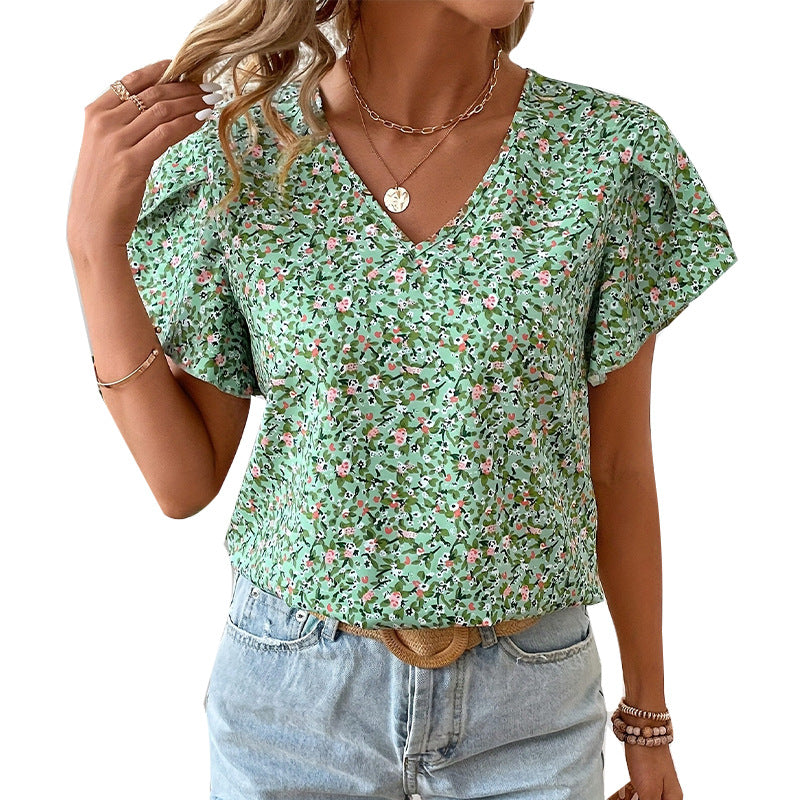 Women's V-Neck Blouse with Floral Pattern and Ruffle Details WW