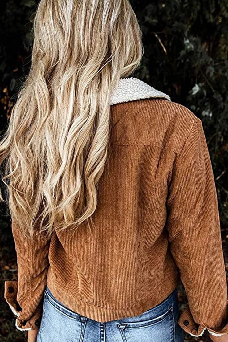 WW | Short jacket in a casual style