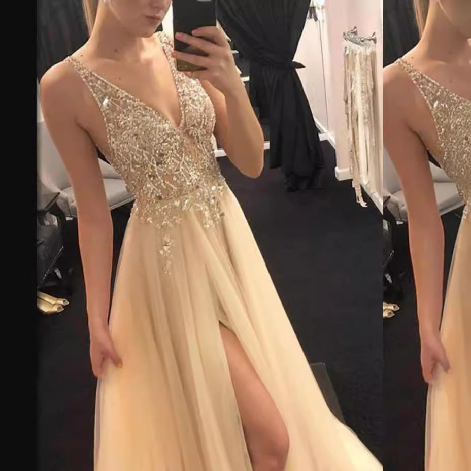 WW | V-Ausschnitt Gespaltenes Party Abendkleid