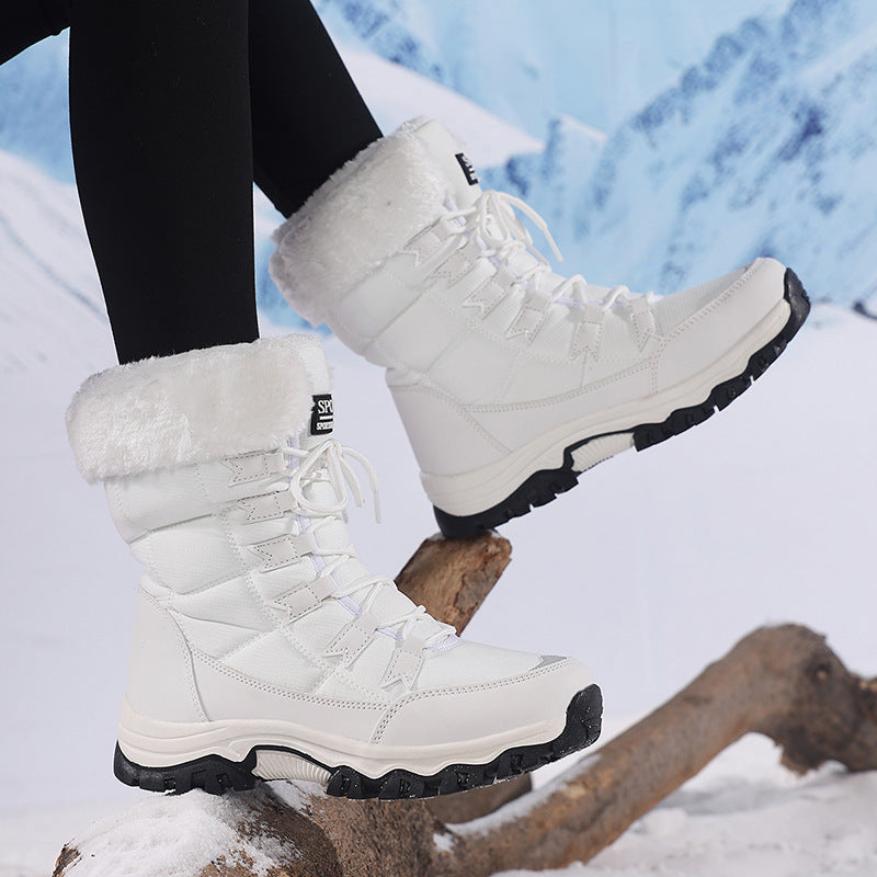 Damen Isolierte Winterstiefel mit rutschfester Sohlenkonstruktion und kuscheligem Innenfutter WW