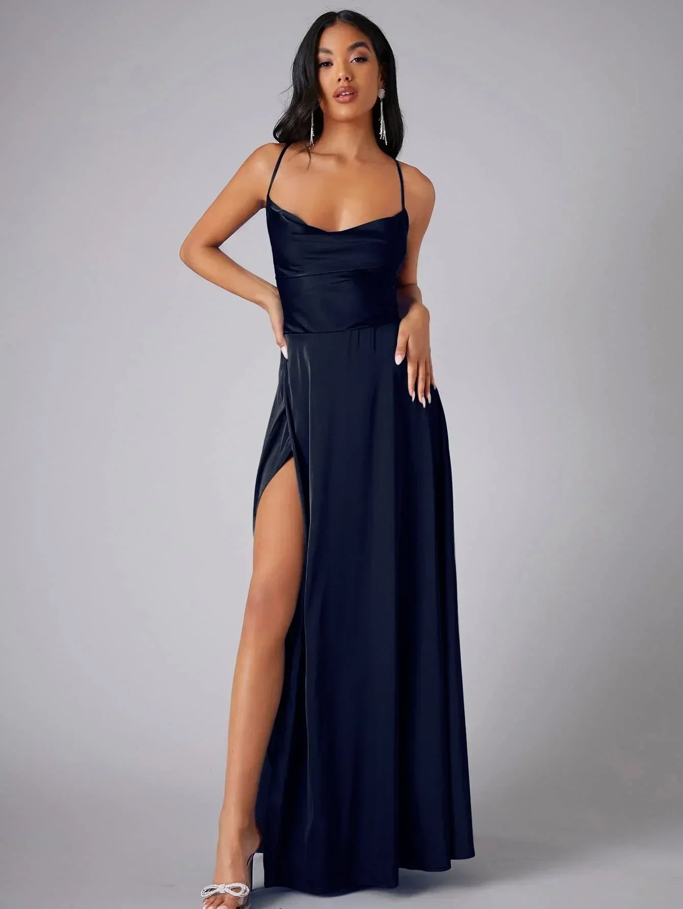 WW | Elegantes Maxikleid Aus Satin