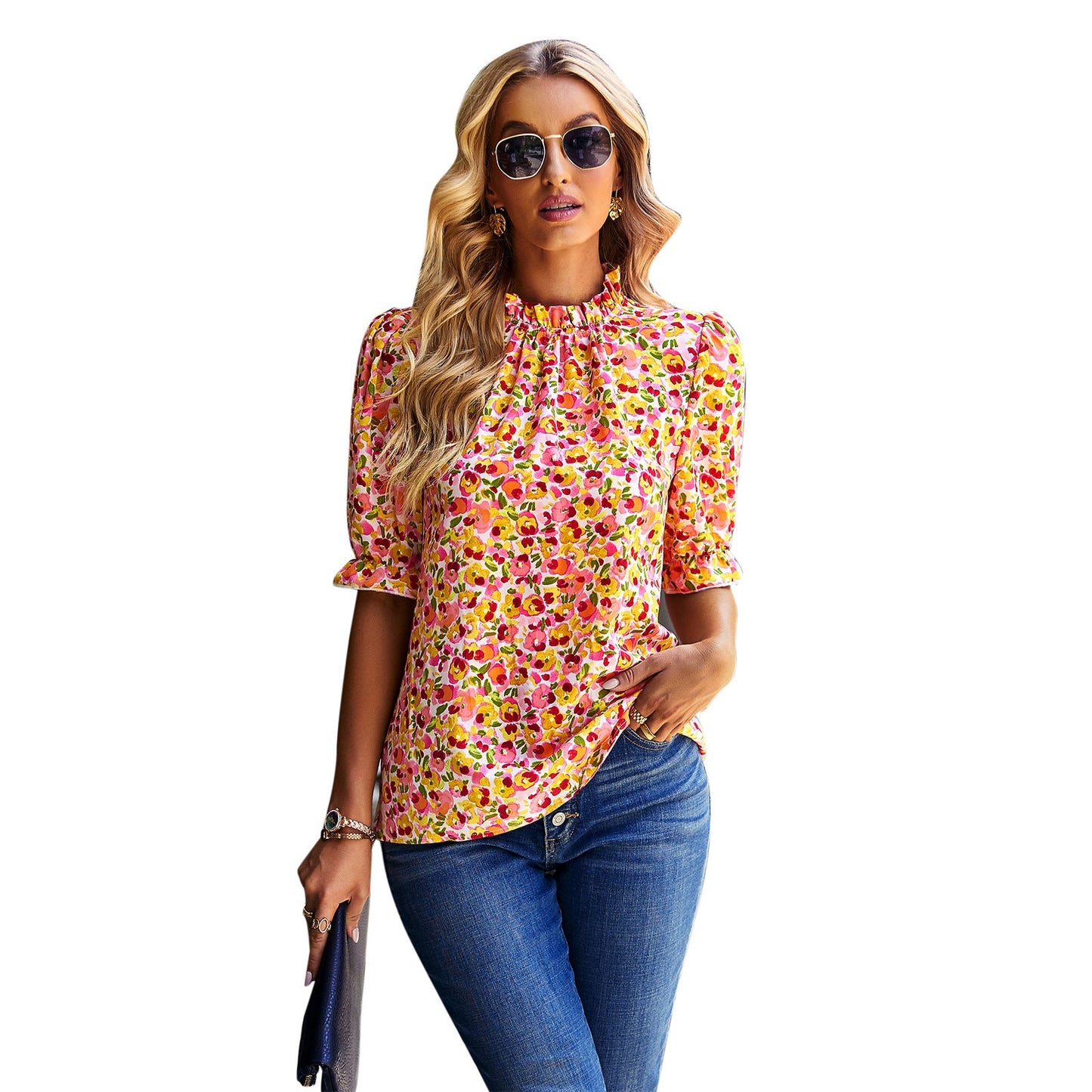 Women's blouse with playful floral design and puff sleeves WW