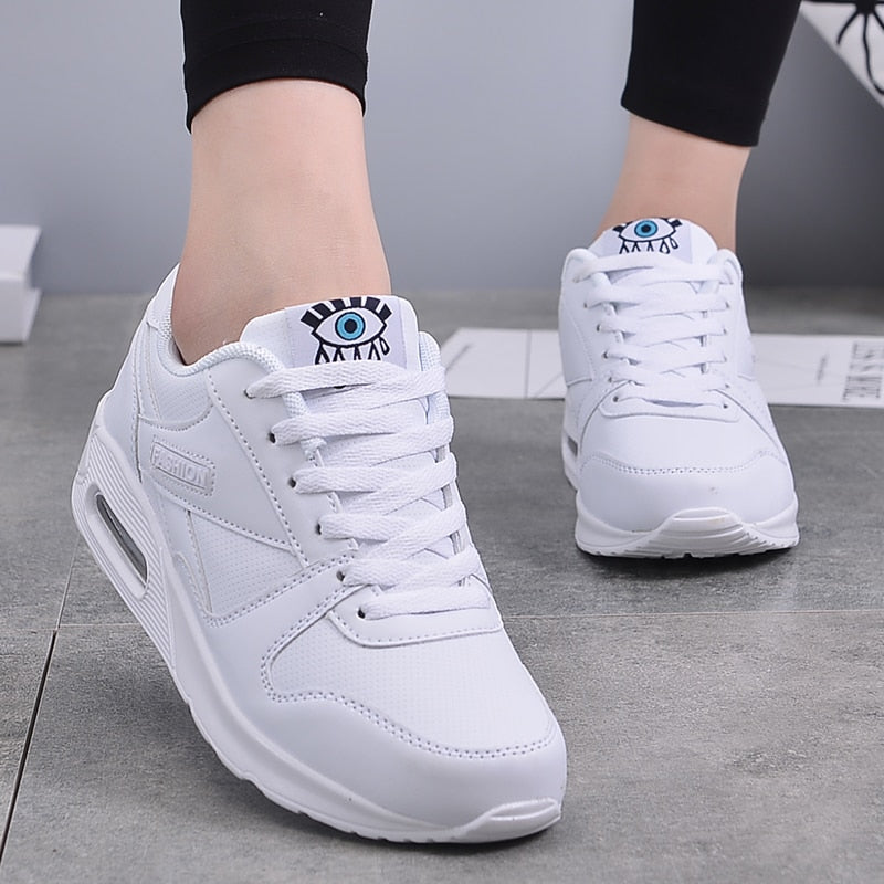 WW | Air Sneaker Hip Colors
