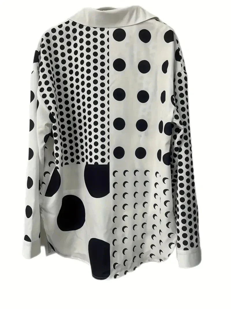 WW | weiße Bluse mit Punkten und geometrischen Mustern