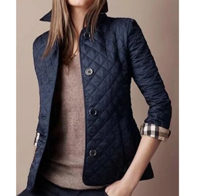 WW | The elegant fitted silk-cotton jacket