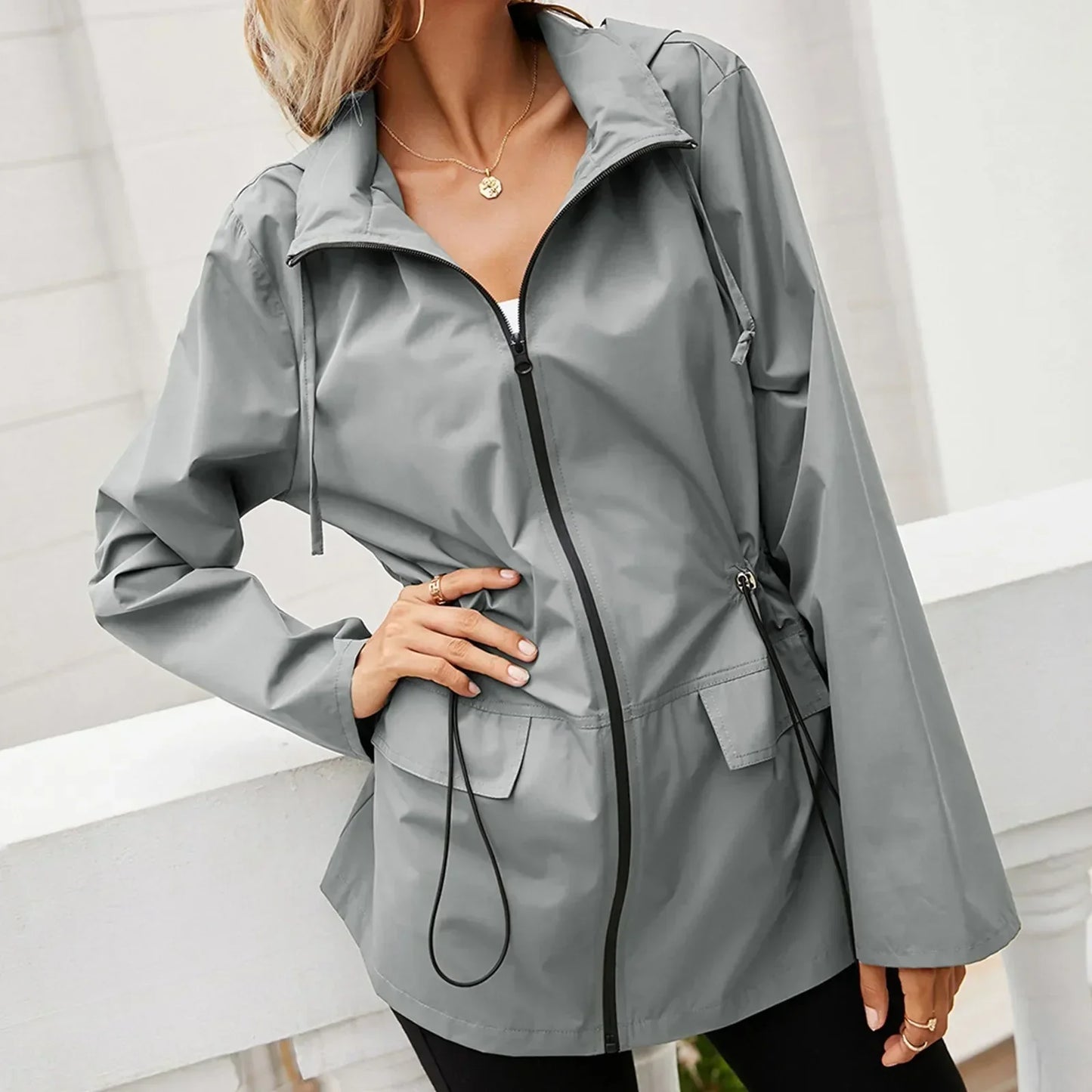 WW | Hood and zipper