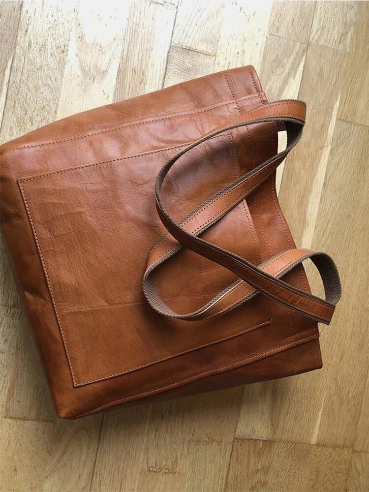 WW - Women's Shoulder Bag made of Vegan Leather