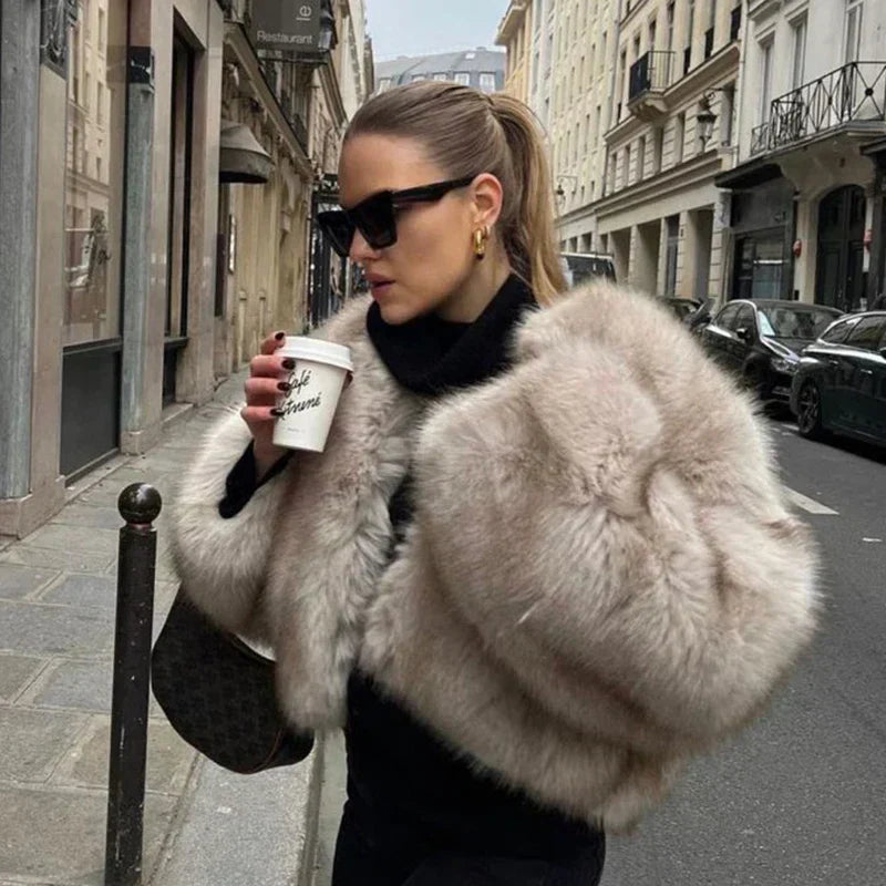 WW | Faux Fur Jacket in Black and Grey
