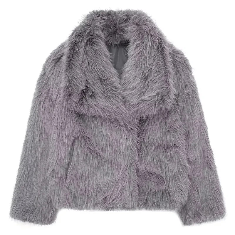 WW | Trendy Faux Fur Coat