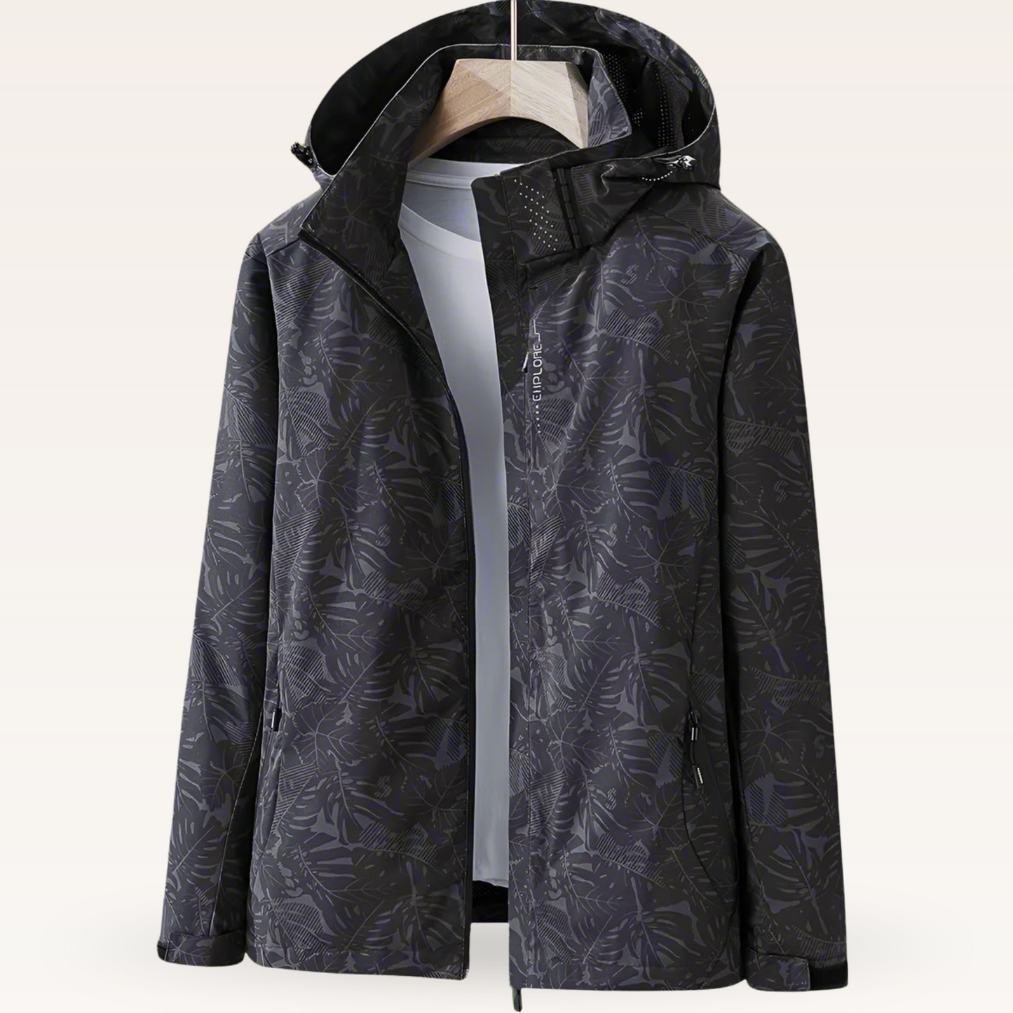 WW | Waterproof Rain Jacket with Hood and Zipper Pockets