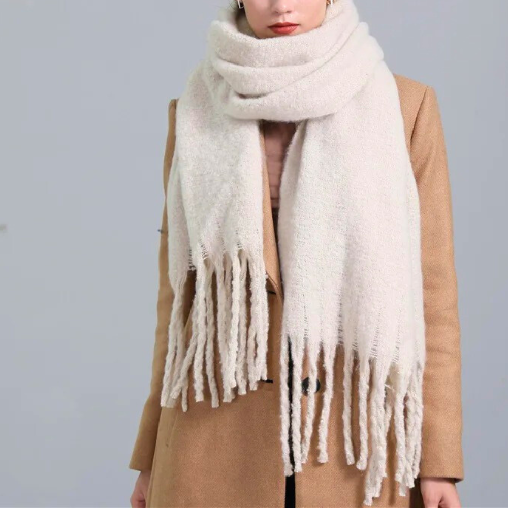 WW | Soft and stylish scarf for cold days