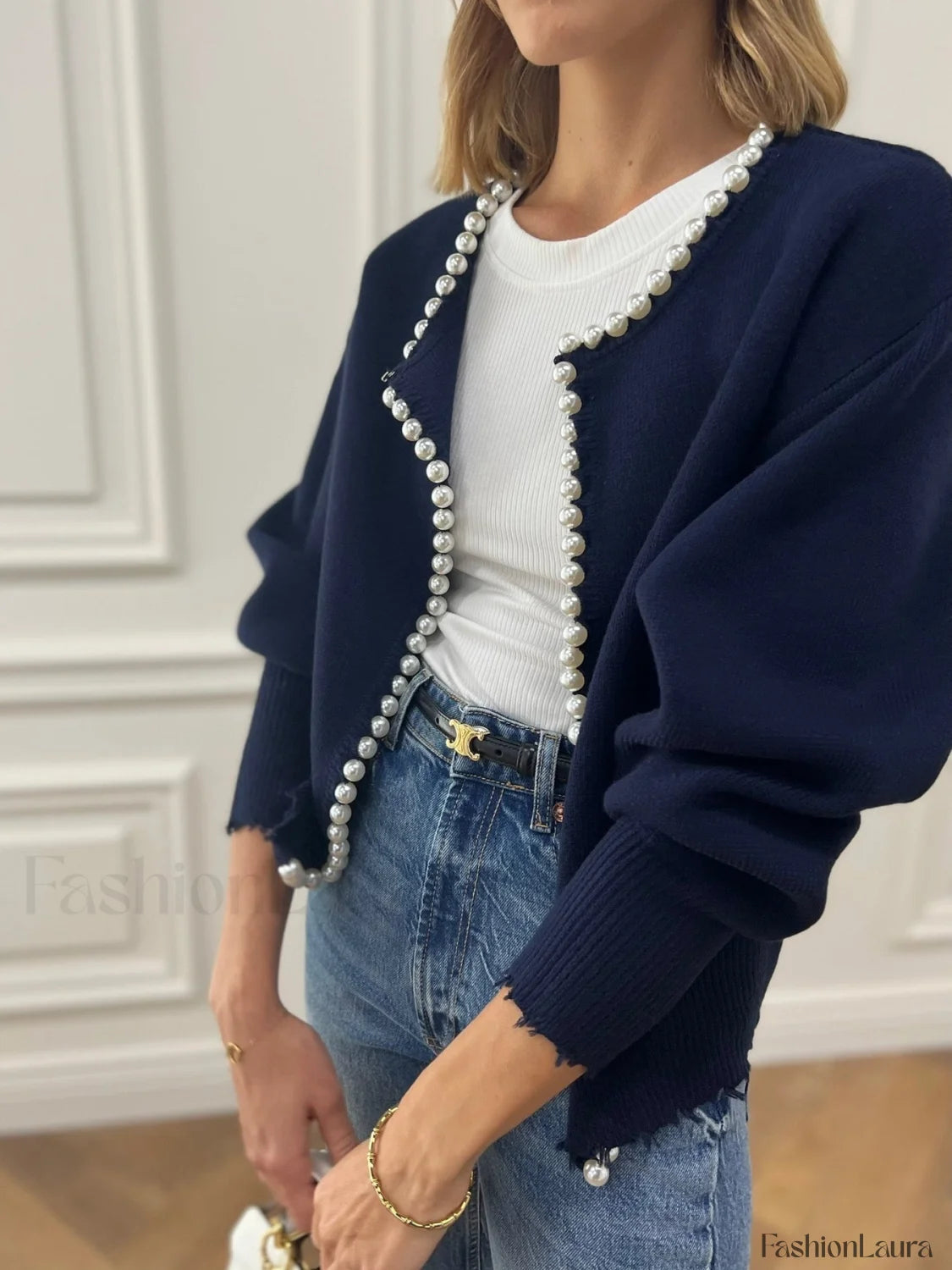 WW | Strickjacke mit Perlenverzierung und Fransensaum