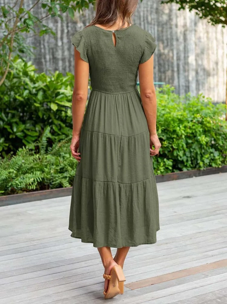WW | Elegantes Plissiertes Lagenkleid mit Kurzen Ärmeln