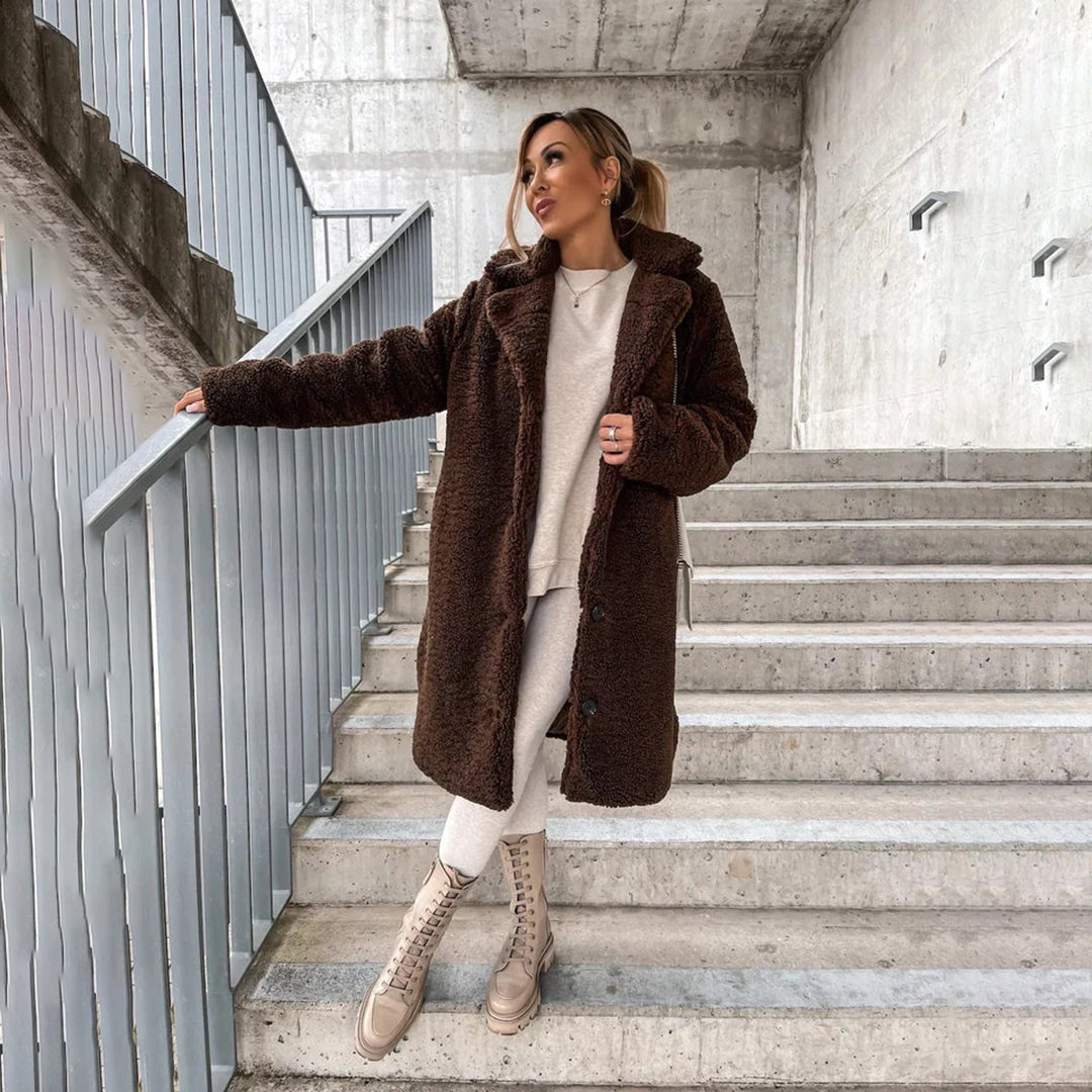 WW | Women's coat with button placket