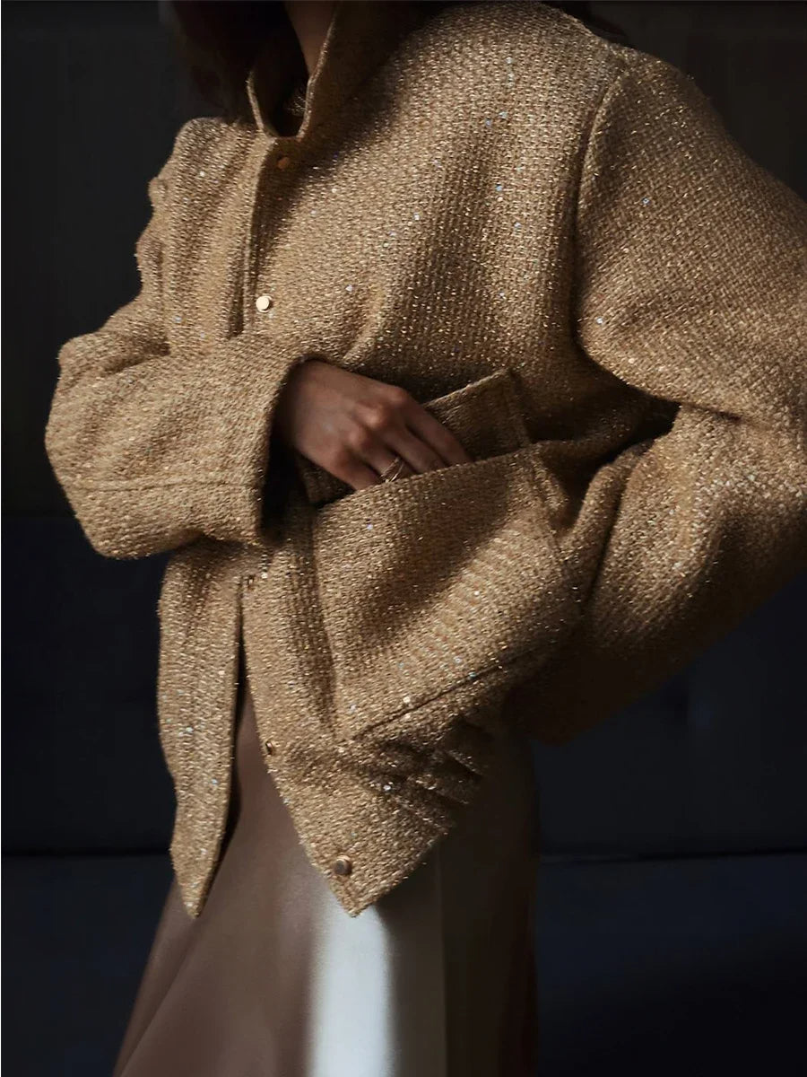 WW | Elegant Coat for Women with Fine Fabric