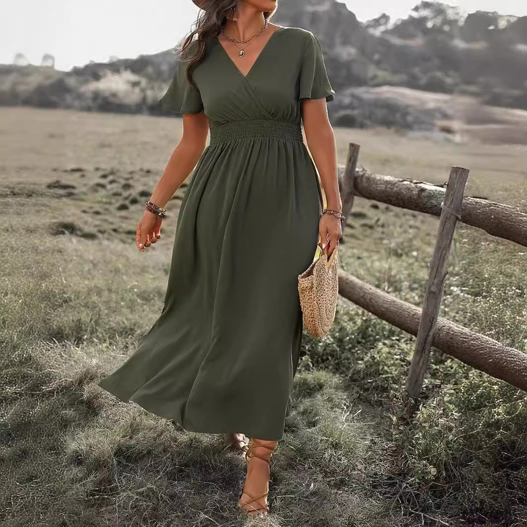 WW | Elegantes Kurzarmkleid Mit Chorkragen